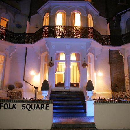 3 Norfolk Square Hotel เกรทยาร์มัธ ภายนอก รูปภาพ